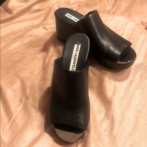 Karl Lagerfeld Slides